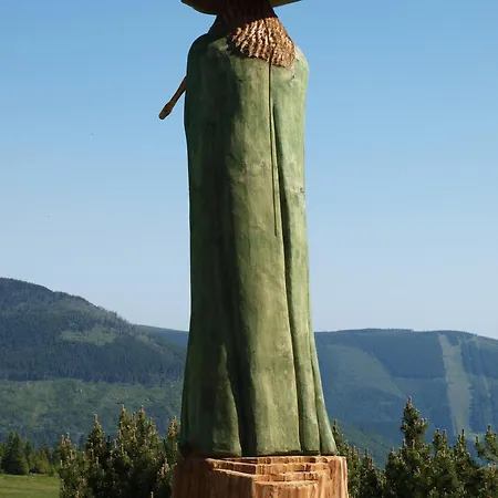 Konukevi Moravska Bouda 3*